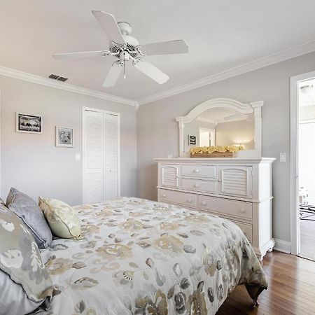 Association, Tennis Courts And Pool, Sleeps 4 - Cinnamon Cove Cozy Condo Форт-Маєрс Екстер'єр фото
