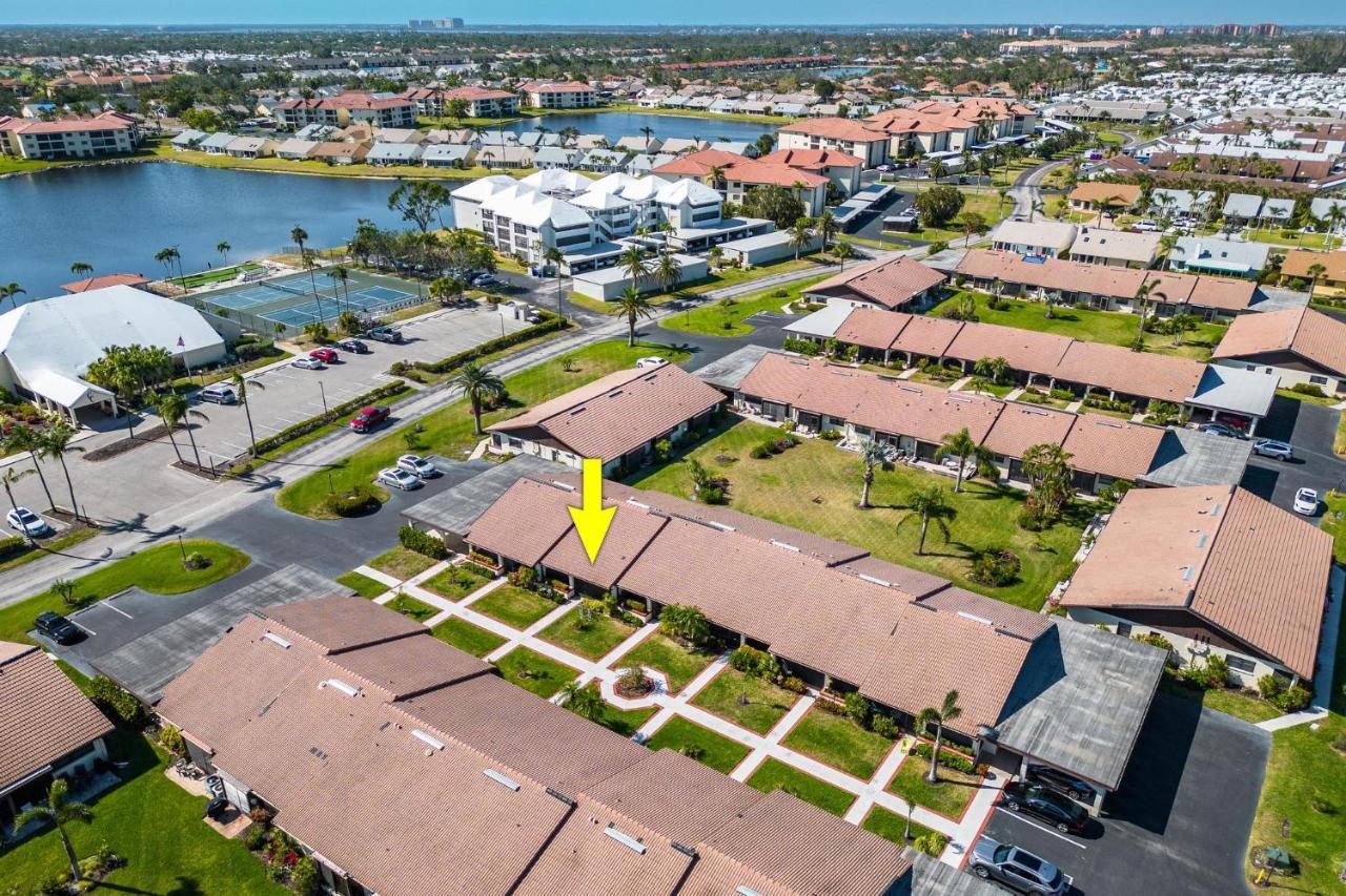 Association, Tennis Courts And Pool, Sleeps 4 - Cinnamon Cove Cozy Condo Форт-Маєрс Екстер'єр фото
